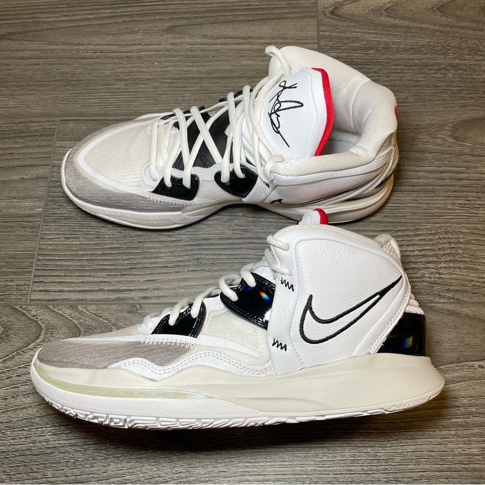 Nike Kyrie Infinity Sneakers